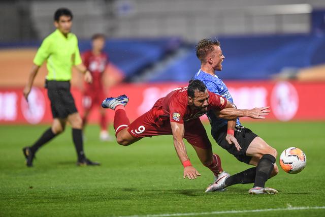 西甲上演最强矛盾之争 数据示巴萨击沉"黄潜"