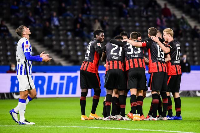 阿森纳可让马丁内利移到右路，或冬窗寻求补强